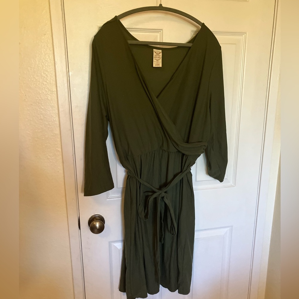 Faded glory women’s wrap around dress in army green